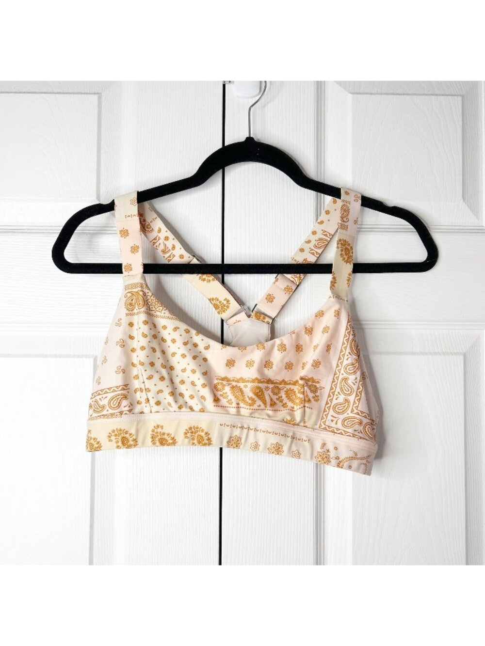 The Upside Anthropologie Cream Orange Bandana Print Sports Bra Women's Size 10